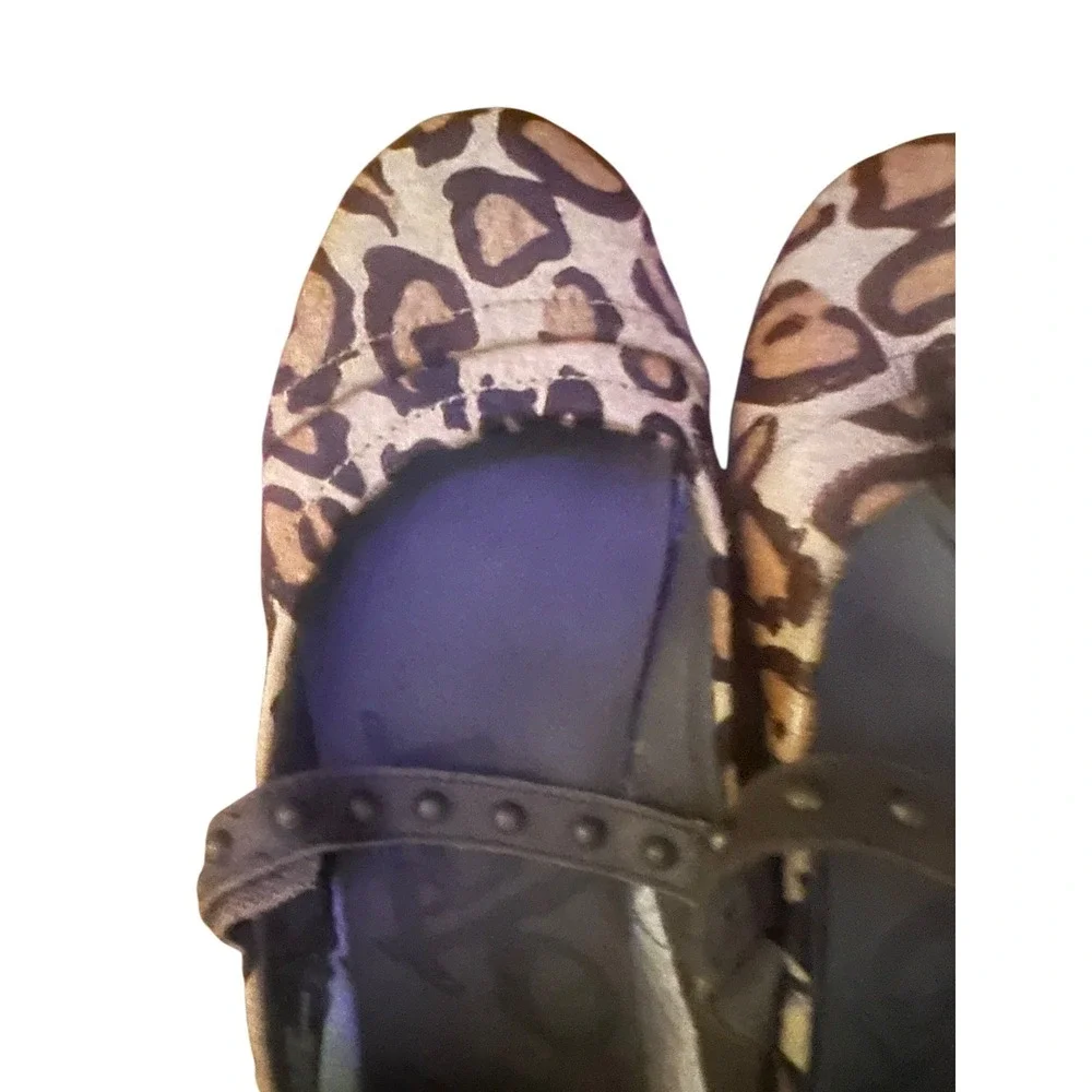 OTBT Gamine Mary Jane Flat Shoe Camel Leopard Print Hair-On Studded Tan 7.5